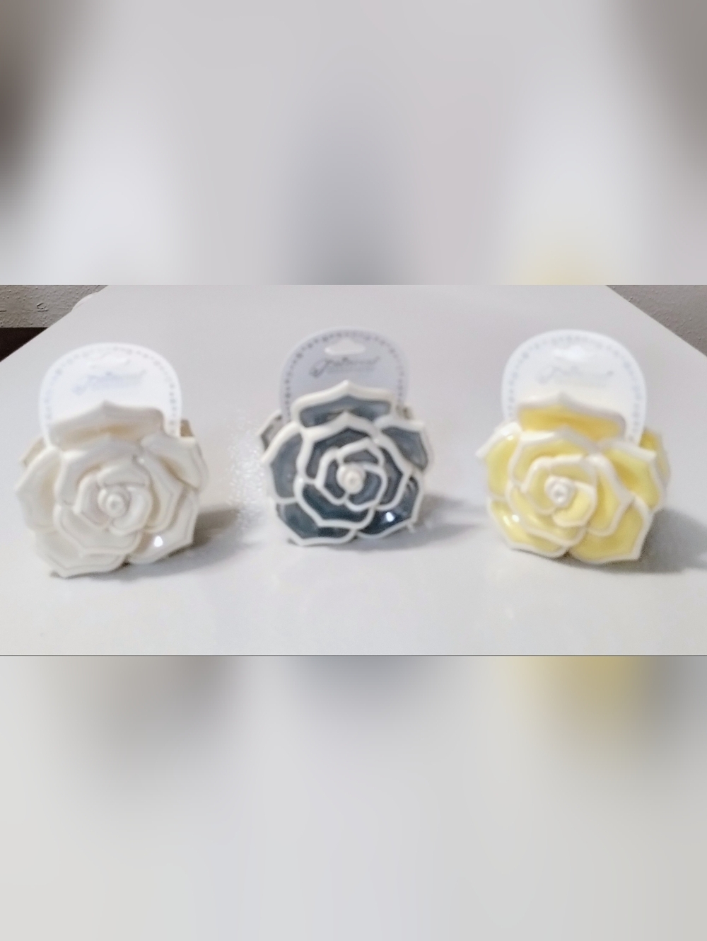 Camellia Hair Clips Set Of 3 - Picture 6 of 16